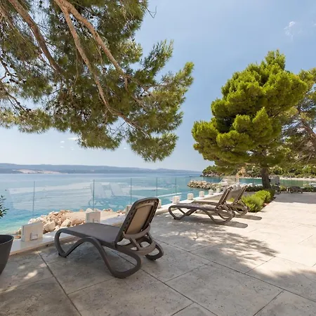 Apartments Villa Carica B&B