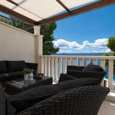 Apartman Carica
