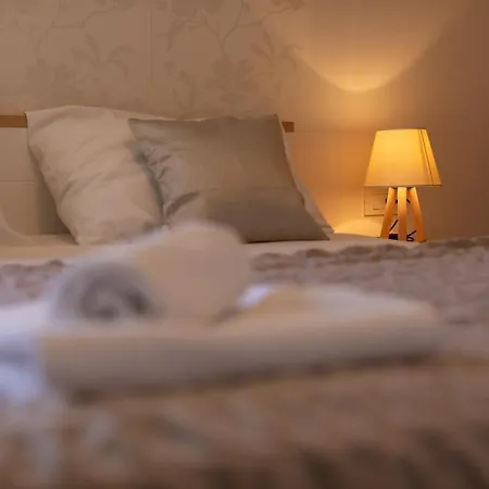 Apartments Villa Carica B&B Apartman *