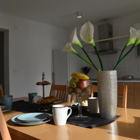 Carica Apartman *