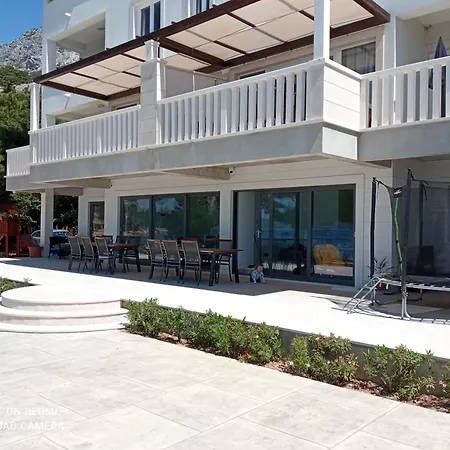 Carica Apartman *