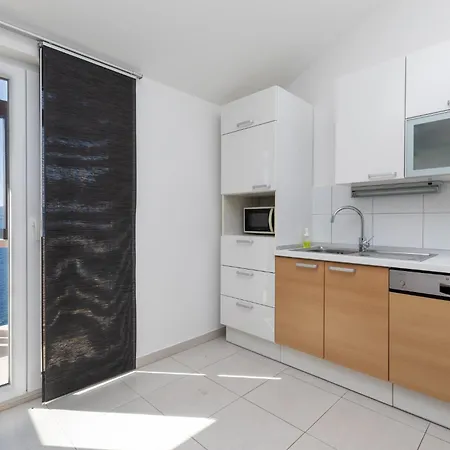 Apartman Apartments Villa Carica B&B *