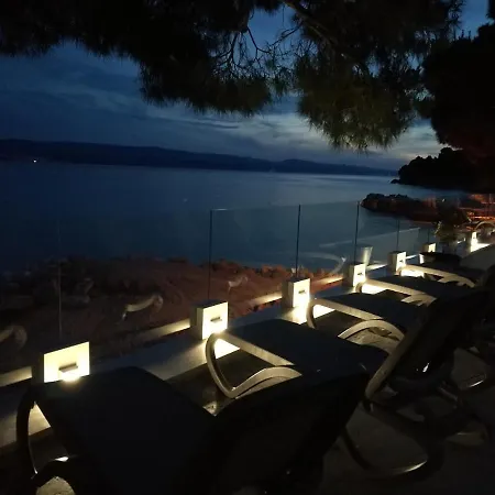 Apartments Villa Carica B&B Apartman *